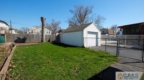 60 Sonora Ave, Iselin NJ  08830-1663 exterior