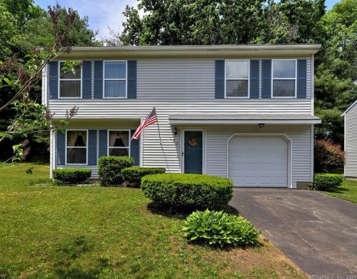 105 Branca Ct, Milford CT 06461-2278 exterior