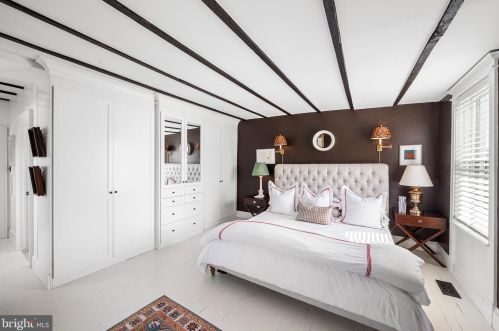 718 22nd St, Philadelphia PA 19130-0027 exterior