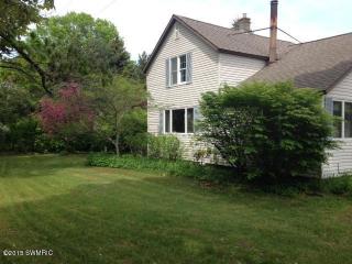 2139 66 St, Fennville MI  49408-9644 exterior