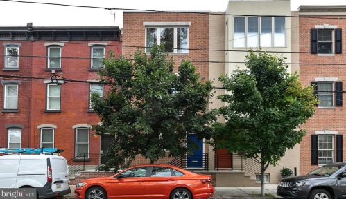 2419 Grays Ferry Ave, Philadelphia PA 19146-2450 exterior