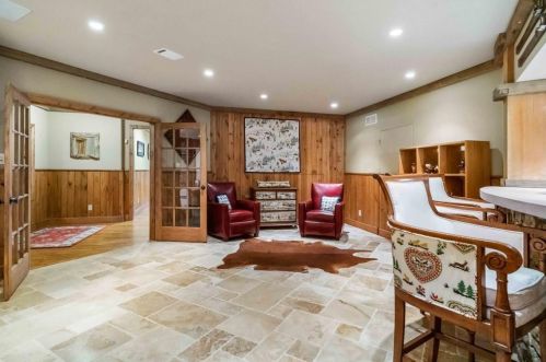 4968 Long Is Dr, Atlanta GA 30327-4904 exterior