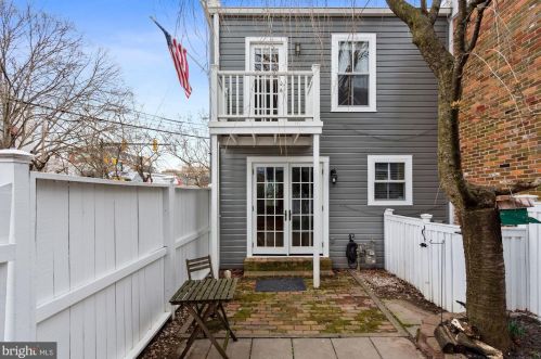 802 Pendleton St, Alexandria VA 22314-1854 exterior