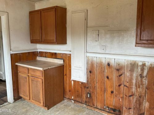 126 Garfield Ave, Oxnard CA 93030-5412 exterior