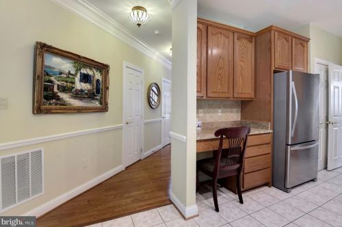 10720 Cloverbrooke Dr, Rockville MD 20854-6372 exterior