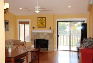 4139 Pinehurst Ct, Fallbrook CA  92028-4915 exterior