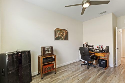 881 Bent Creek Dr, Fort Pierce FL  34947-1326 exterior