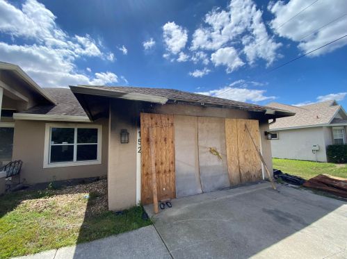 152 Glen Rd, Fort Pierce, FL 34953-8313