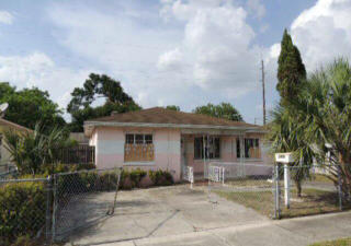 1406 25 Ave, Tampa FL  33605-2024 exterior