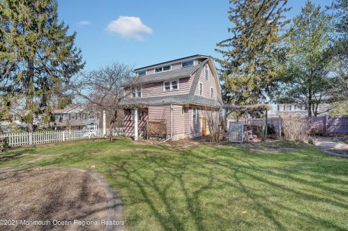 89 South Ave, Atlantic Highlands, NJ 07716-1032