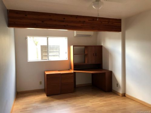 1608 Miller St, Honolulu HI 96813-1870 exterior