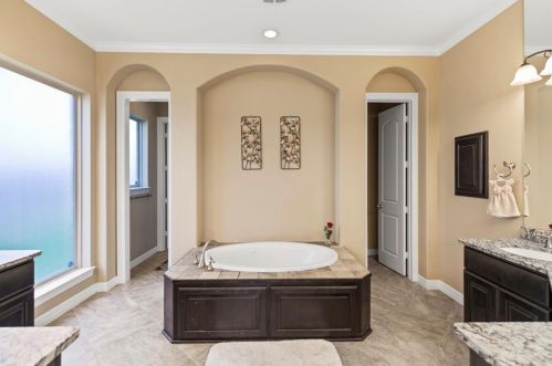 13815 Cole Pt Dr, Humble TX 77396-1108 exterior