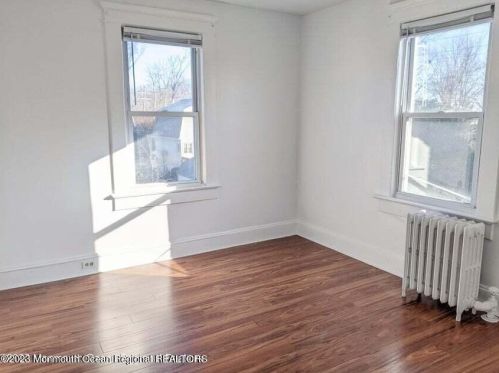 6 Lincoln Ave, Edison NJ exterior