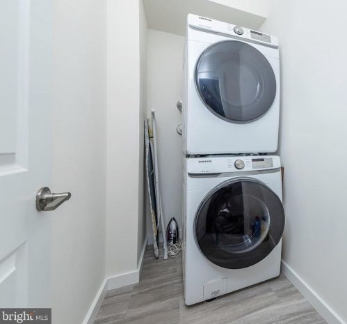 1646 5th St, Philadelphia PA  19122-1208 exterior