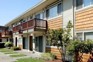 14225 42nd Ave, Seattle WA  98168-4169 exterior