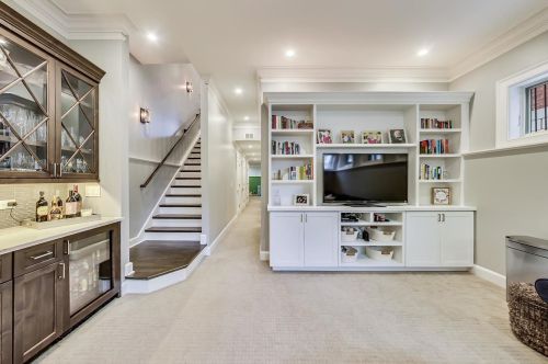 3619 Hermitage Ave, Chicago IL 60613-3506 exterior