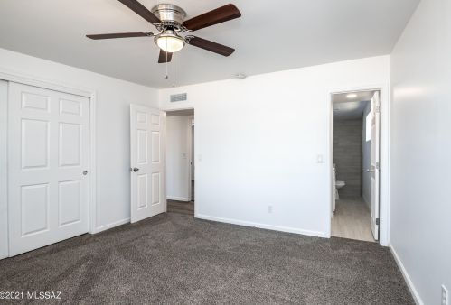 5749 Irving Ave, Tucson AZ  85706-4825 exterior