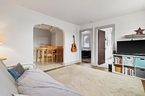 531 72, Milwaukee WI 53213-3728 exterior