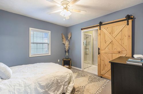 210 Maple St, Kalamazoo MI 49004-1315 exterior