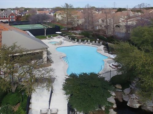 4242 Capistrano Dr, Dallas TX  75287-4033 exterior