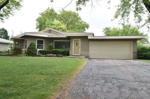 3047 121st St, Milwaukee WI  53222-4010 exterior