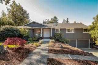 20145 25 Ave, Seattle WA  98177-2446 exterior