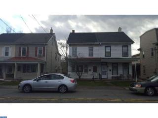329 Hanover St, Pottstown PA  19464-5345 exterior