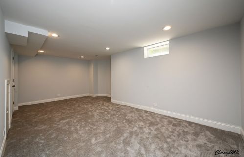 1707 76th Ct, Chicago IL  60707-4104 exterior