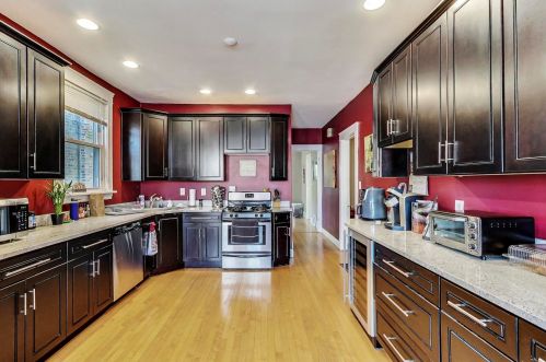 3831 Central Park Ave, Chicago IL 60618-4102 exterior