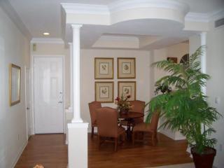 1919 Post Oak Park Dr, Houston TX  77027-3312 exterior