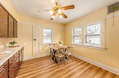 6418 Wright St, Milwaukee WI 53212-2940 exterior