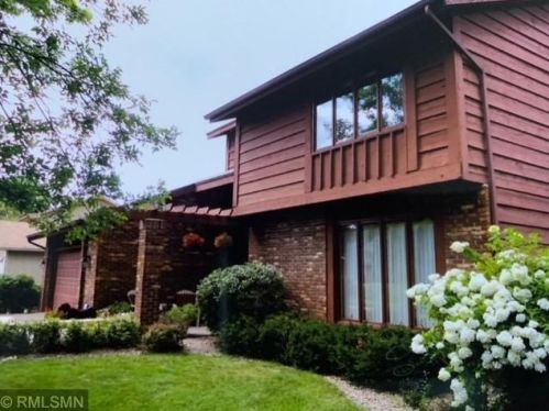 1441 Colleen Ave, Saint Paul MN 55112-1939 exterior