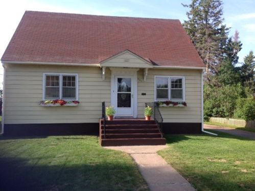 449 Pattison St, Ely, MN 55731-1539