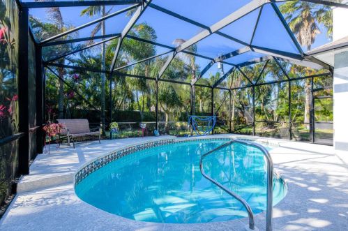 1250 Milan Ln, Fort Pierce, FL 34953-4248