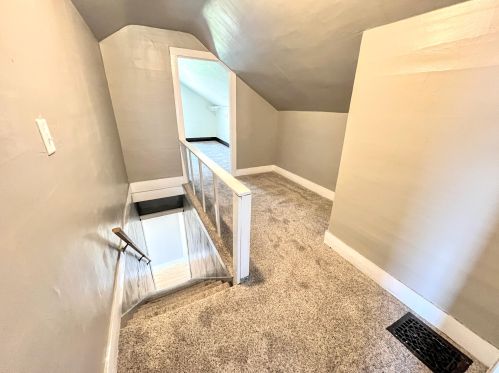 421 Clark St, Big Rapids MI 49307-1944 exterior