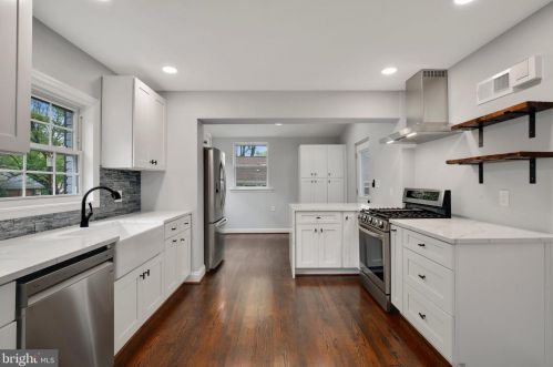 8407 Hartford Ave, Silver Spring MD  20910-5311 exterior