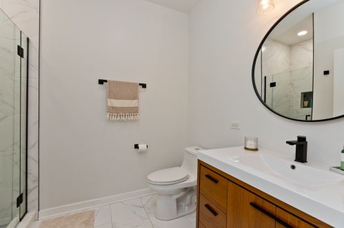 434 Elm St, Chicago IL  60610-2408 exterior