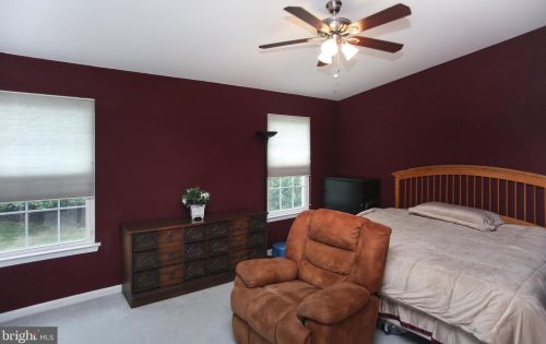 101 Eagle Ct, Jamison PA 18929-1790 exterior