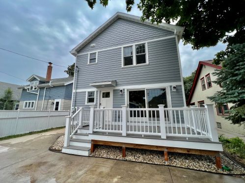 1908 Elmdale Ct, Milwaukee WI 53211-2342 exterior