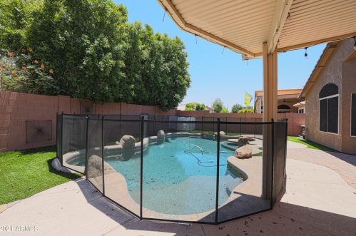 16821 44th St, Phoenix AZ  85032-2801 exterior