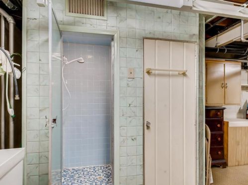 636 5 Ave, South Saint Paul MN 55075-2828 exterior