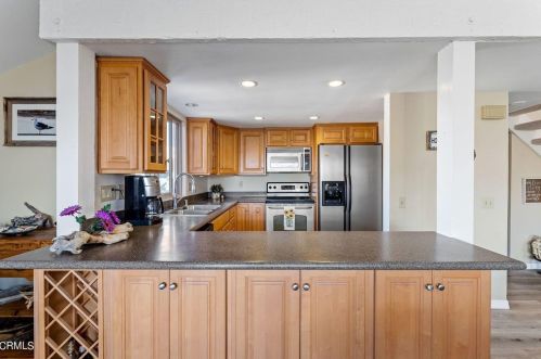 4534 Ln Brea St, Oxnard CA 93035-3931 exterior