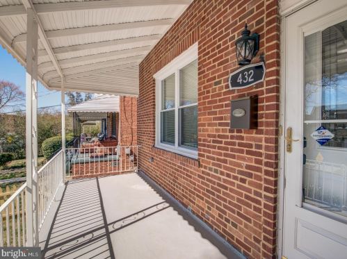 432 Orange St, Washington DC  20032-1622 exterior