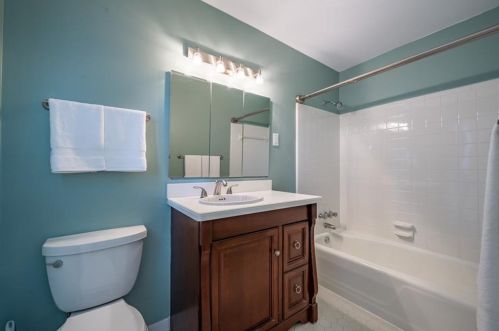 1434 Cedarhurst Dr, Atlanta GA 30338-4619 exterior