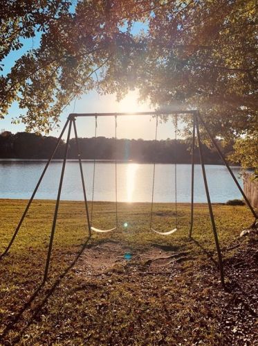 955 Lake Dr, Lithonia GA  30039-5747 exterior