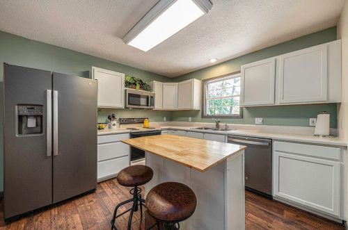 3681 118th Ave, Allegan MI  49010-9448 exterior