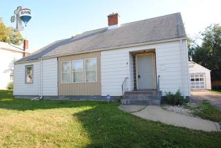 835 Benton St, Aurora IL  60505-4358 exterior