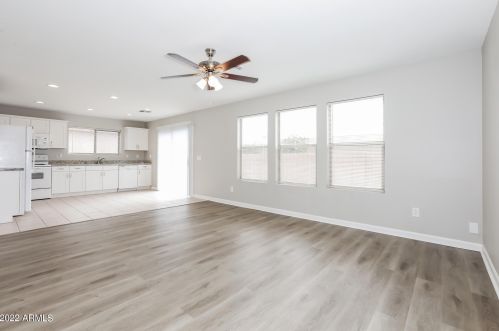 1566 Danielson Way, Chandler AZ  85286-1552 exterior