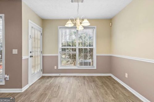 351 Parkview Manor Dr, Tucker GA  30084-8914 exterior