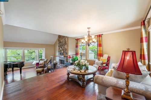 1170 Ridgemont Pl, Concord CA 94521-4831 exterior